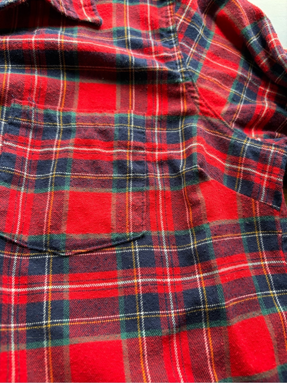Original Weatherproof Women’s Red and Blue Plaid Button-Front Long Sleeve Shirt - Picture 4 of 8